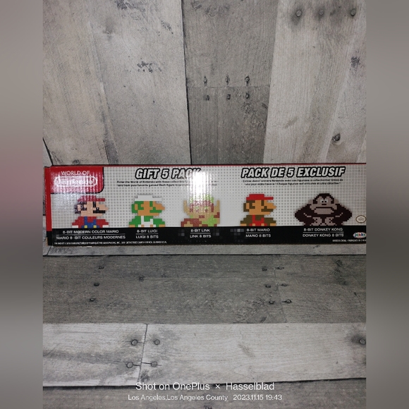 COPY - Super Mario 8 bit collectible figures - Picture 4 of 5